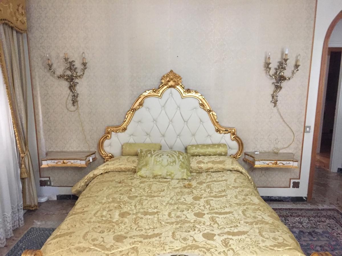 Stanze Barocche Bed & Breakfast Modica Bagian luar foto